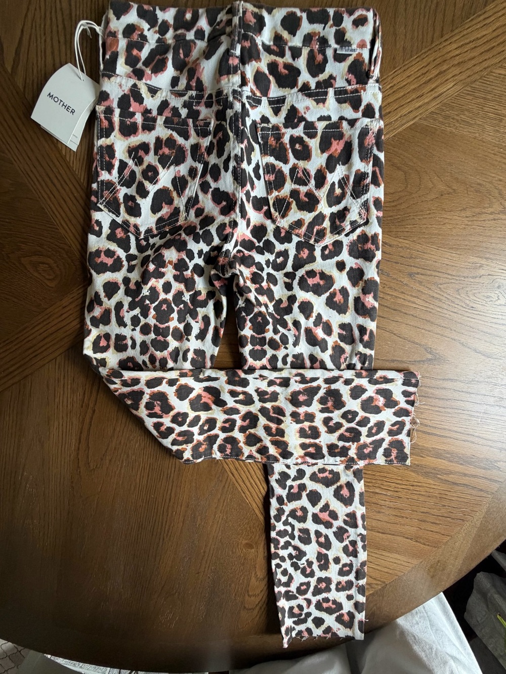 MOTHER High-Waist Looker Ankle Fray Touch of the Tiger